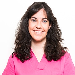 Maria Moya Licenciada en Odontología. Universidad Rey Juan Carlos (Alcorcón). Dentista en Alcorcón Centro Especialidades Médicas Valderas