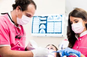 Odontología conservadora Alcorcón CEM Valderas Dentistas económicos Alcorcón