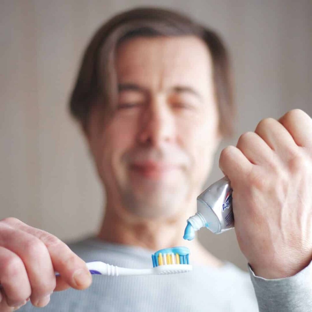 rutina de higiene dental
