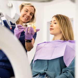 osteointegración de los implantes dentales